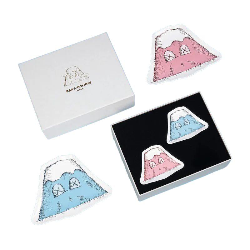 KAWS "HOLIDAY:JAPAN" Mt. Fuji Ceramic Plate Set (Set of 4)