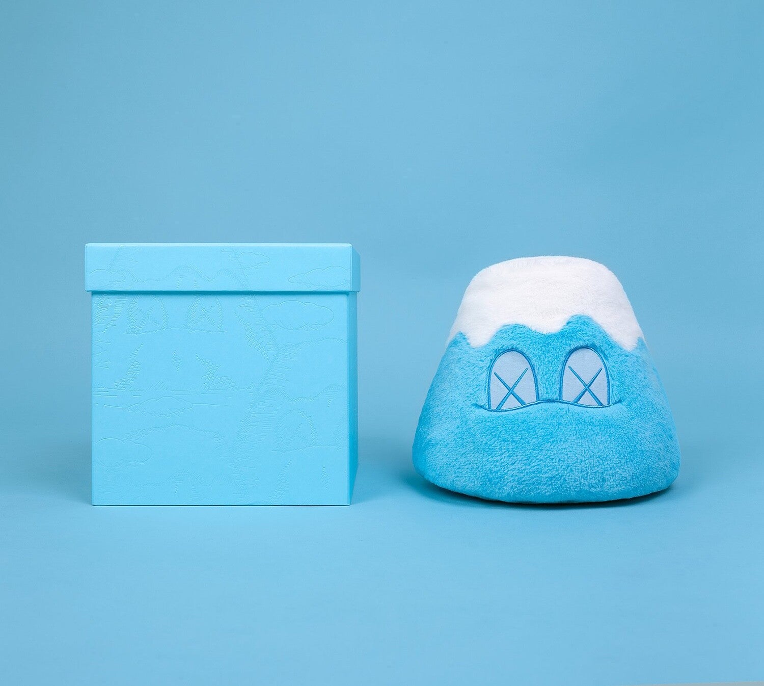 Kaws "HOLIDAY:JAPAN" MOUNT FUJI Plush(2 colors)