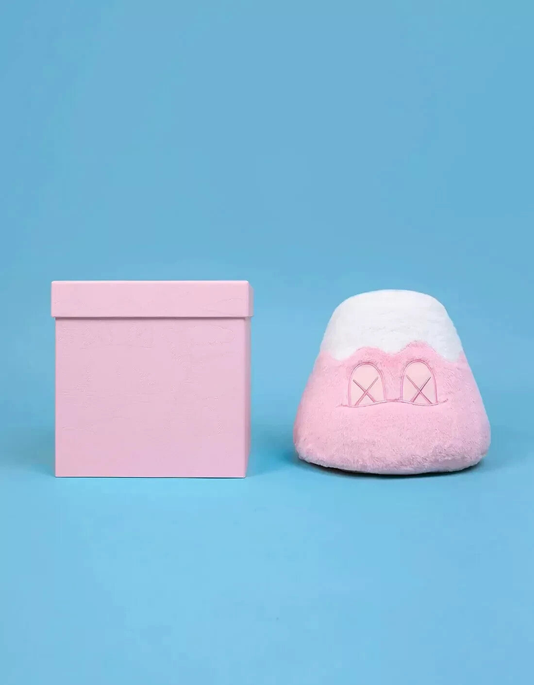 Kaws "HOLIDAY:JAPAN" MOUNT FUJI Plush(2 colors)
