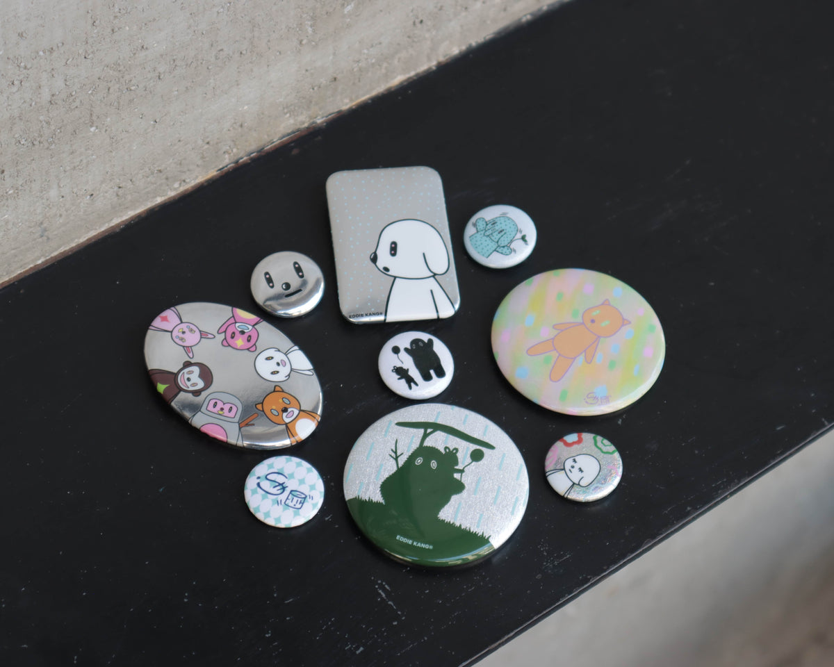 Eddie Kang｜【扭蛋限定】隨機別針 3 入組（共四組）Gachapon Pins Set (4 Styles, 3-Piece Random Set)