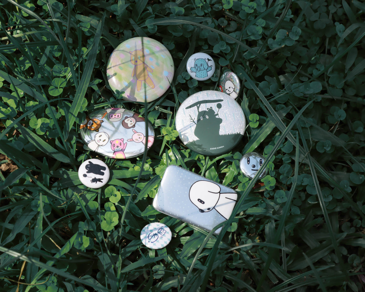 Eddie Kang｜【扭蛋限定】隨機別針 3 入組（共四組）Gachapon Pins Set (4 Styles, 3-Piece Random Set)