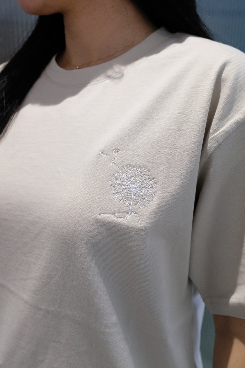 市瀨美穗 Miho Ichise｜"Radial" 米色刺繡短恤 Beige Tee