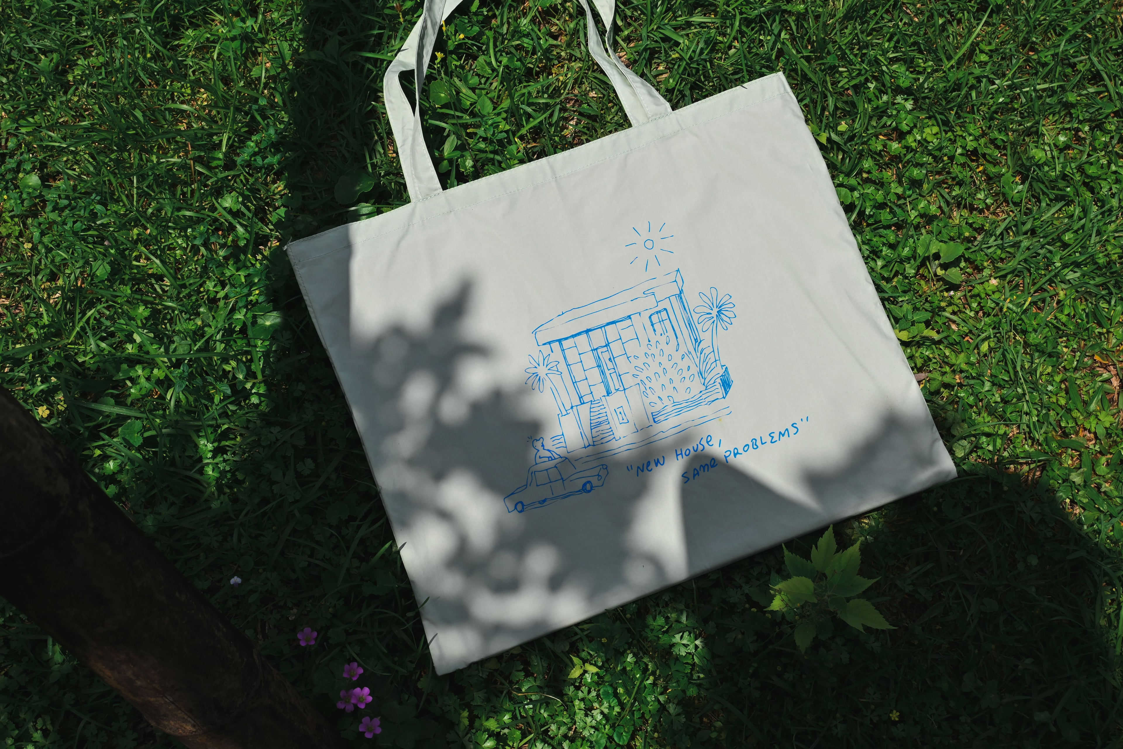 Andrés Lozano Illustration Tote Bag： "New House, Same Problems"安德烈斯·洛薩諾 插畫手提袋