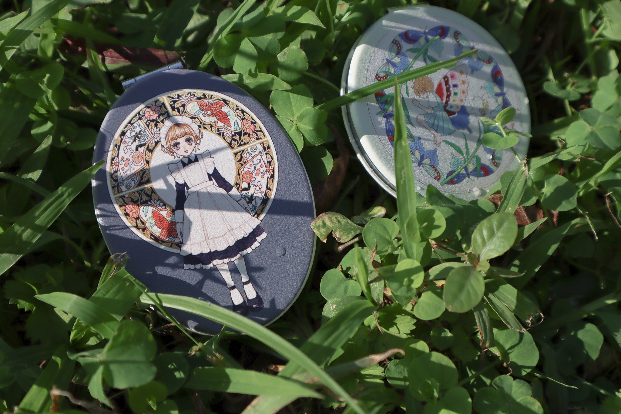 永島千裕 Chihiro Nagashima｜橢圓皮革雙面隨身鏡 Double-Sided Oval Leather Pocket Mirror