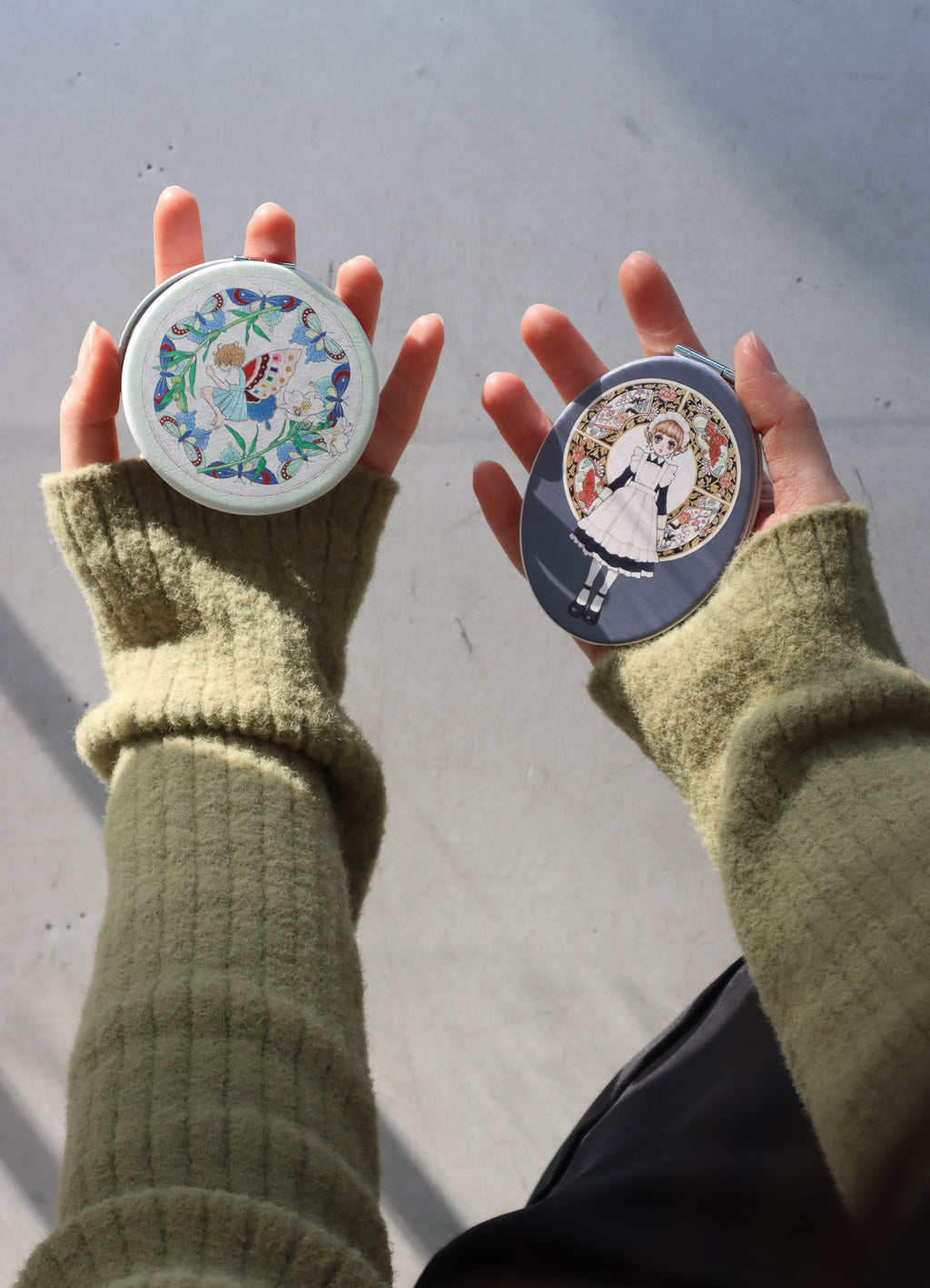 永島千裕 Chihiro Nagashima｜圓型皮革雙面隨身鏡 Double-Sided Round Leather Pocket Mirror